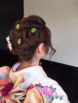 エヌヘアーアーチザン(n hair artisan) 編みこみアップ