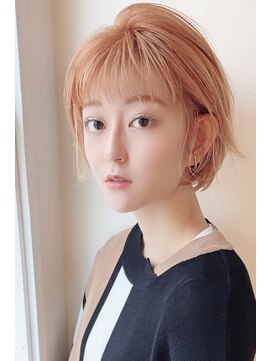 ゼロナナ バイ アフロート(07 by afloat) 夏イルミナカラー耳かけイメチェンフォギーベージュショートボブ