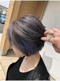 シルバーグレー×インナーブルー×丸みショートボブ