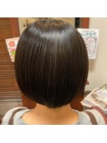 ヘアメイク ポコ ア ポコ(Hair make poco apoco)&nbsp;ミニボブ［髪質改善］［生駒市美容室］［40代50代60代］