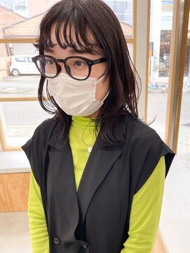 トゥコ(tuco) 前髪パーマレイヤーミディアム