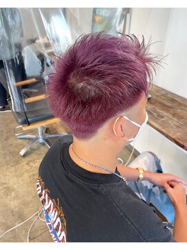 ザ オーダー(THE ORDER) ハイトーンピンクのスキンフェード