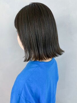 アイティー バイ アルバム 中野店(IT by ALBUM) オリーブブラウン_斜めバンググレージュカラー_ba409232