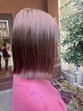 ココカラヘアー ニコ(cococara hair nico) ピンクブラウン/切りっぱなし/ナチュラルストレート/暖色系