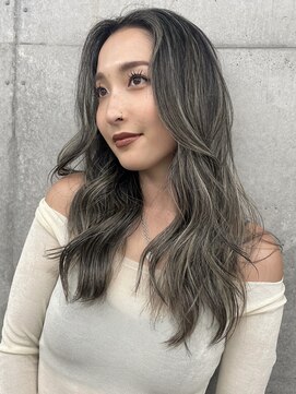 モニカ(MONIQA) 【地毛ハイライト】