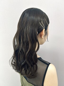 プルクラ ロッポンギ(Pulchra ROPPONGI) ウェーブ巻き下ろし　MIX巻き