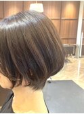 大人くびれショートボブ