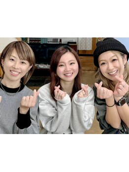 一人のスタイリストが仕上げまでマンツーマン制♪気さくで話しやすいスタイリストがお待ちしております！