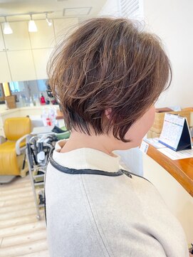 モリオ フロム ロンドン 成増店 【morio成増 セリザワ】ショートボブ ワンカールパーマ