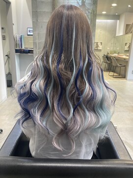 ペスカ 博多駅前店(pesca) ブルー系カラーで夏スタイルに！