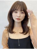ミディアム／レイヤー／前髪あり／顔周りカット／髪質改善