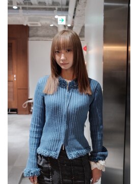 オーパスバイアンブルリュクス 池袋(Opus by ambleluxe) 切りっぱなしミディアム/ケアブリーチ/ミルクティーベージュ