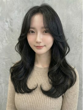 美髪レイヤーカット/顔まわりレイヤー/くびれミディアムレイヤー