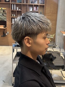 フリンジショート/津田沼/メンズパーマ/学割U24/ブリーチ/カラー