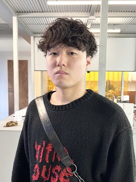 ウード(OUD) シャドウパーマ