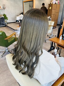 大人女性向けサロンclover 【白髪ぼかし/白髪染め】【4月上旬オープン(予定)】 オリーブ系カラーラング