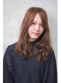 ミックス巻きのロングヘア