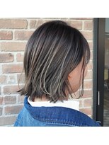 ヘアメイクエイト 丸山店(hair make No.8)&nbsp;【担当＊岩切祐樹】切りっぱなしボブ×ハイライトカラー