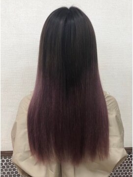 クアトロ グランシュ 川崎店(QUATRO × GranCieux) ピンクグラデーション