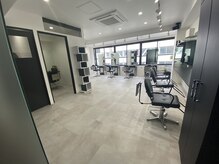 スタジオ ロサ(studio ROSA)