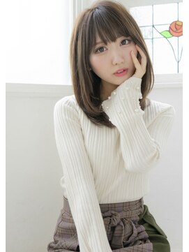 ナンバー エアロ 横浜(N° +aero) 20代30代40代50代ナチュラル小顔カットくすみカラー切りっぱなし