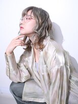 ガレットウメダ(GALETTE UMEDA) #波ウェーブ #ホワイトグレージュ #ケアブリーチ