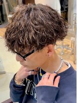 ラヴィズムバイフィフス(LUVISM by fifth)&nbsp;波巻きパーマツイストスパイラルパーマメンズ万代新潟駅