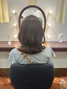 エルサフィロ ヨドヤバシ(el zafiro yodoyabashi) 20代30代40代50代☆大人かわいい小顔前髪くびれレイヤーカット