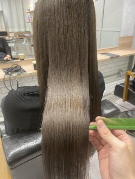 モク(mok) オリーブベージュ