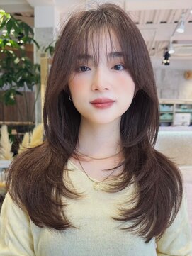 グランド(GRAND) ロングヘア30代40代ストレートレイヤー前髪なし表参道【古岡】