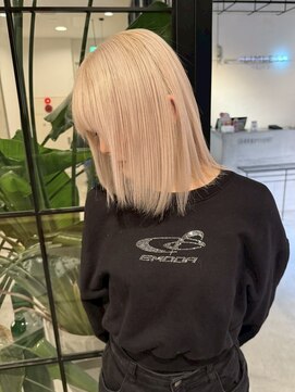 リムレス(LIMLESS) ミルクティーダブルカラーブリーチ/新潟/万代/新潟駅