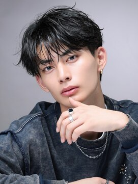 リップス レイ ギンザ(LIPPS Ray GINZA) ツーブロックシースルーフェザーショートパーマ