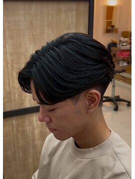 メンズギフト(men's GIFT) フェザーパーマメンズカットセンターパートメンズパーマ