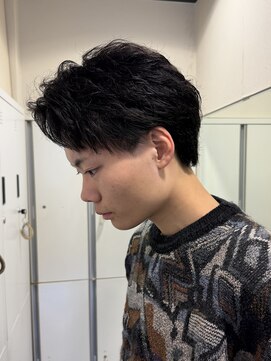 ロットオム 茅ヶ崎(Lot HOMME) MEN’S HAIR/ニュアンスパーマ/刈り上げセンターパート/茅ヶ崎
