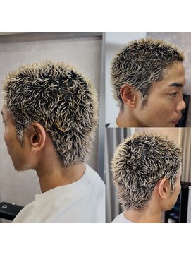 メグロバーバーショップロッポンギ 目黒六(MEGURO BARBER SHOP 6PPONGI) EASY DRILL