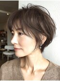 大人ショートレイヤー白髪ぼかし脱白髪染め40代50代60代原宿