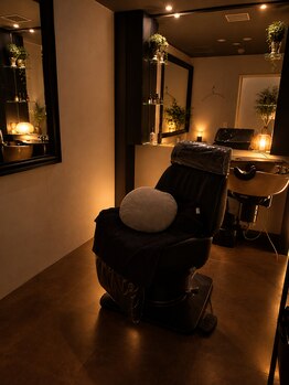ラッドヘアー(LAD HAIR)の写真/【選べるアロマ×リラクゼーションサウンド×完全個室】ヘッドスパ専用の個室があるサロン《札幌/大通り》