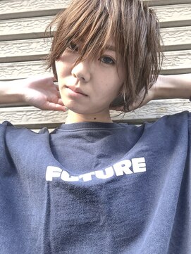 トッカ ヘアアンドトリートメント 難波店 ジェンダーレス◆ショート