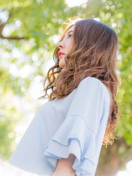 カルフール ロコ 草加西口店(Carrefour LOCO) ☆LOCO☆センターパートのフェミニンロング