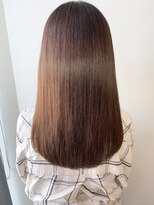 ラパンセヴェール(LA PENSEE VERT)&nbsp;【LA PENSEE】梅雨対策縮毛矯正ストレートで艶感大人ロングヘア