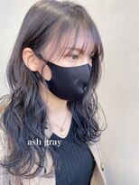 リリー(Lilley)&nbsp;【Lilley 稲永麻衣】アッシュグレー+透け感ヘア天神/今泉