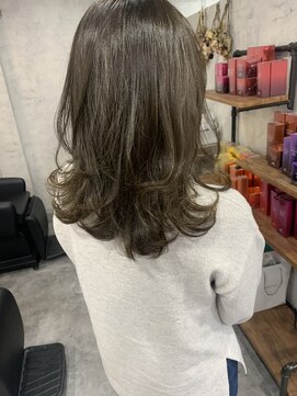 サンマルサン(303) 【303】レイヤー×オリーブグレージュ