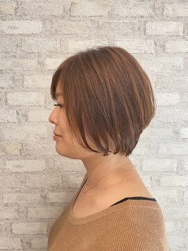 ヘア サロン ルート 幕張(Hair Salon ROUTE) 《大人可愛い》前下りショートボブ [ROUTE幕張店]