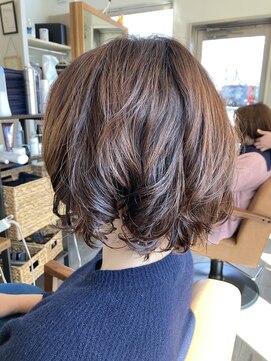 アンバー(amber) ボブパーマ