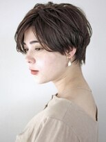 サーカス バイ ビュートリアム 青山(CIRCUS by BEAUTRIUM)&nbsp;ショートヘア　ひし形シルエット　ニュアンスパーマショート