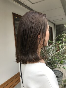 カウチ(Kauti) 外ハネスタイリング