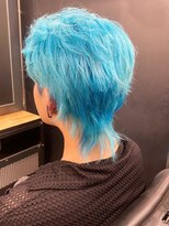 ビンゴ(BINGO)&nbsp;1107ニュアンスカラーブルーシルバーツーブロック刈り上げウルフ