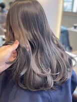 ケリーアン 太田(kelly.un)&nbsp;シアーグレージュ / くびれミディ / お顔まわりカット / 群馬