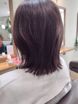 トイロ ヘアアンドスパ(10iRo hair & spa) ミディアムくびれボブ