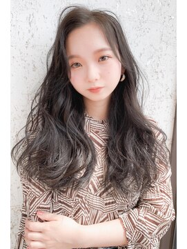 ランソ 成田店(RUNSO) メルティカラー/フェミニンロング/似合わせカット